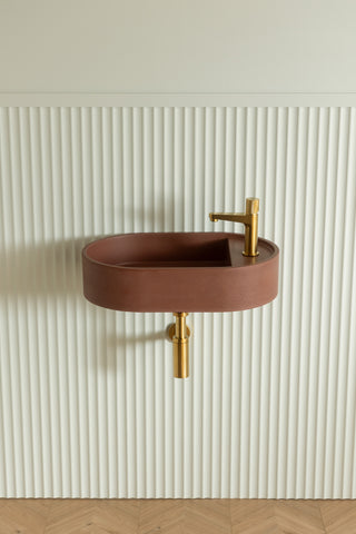 Fusion Deck \ Brick Red \ Wall-Mount