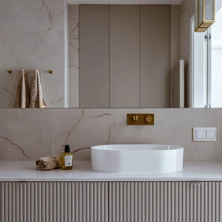 Omnires CONTOUR /  basin mixer for concealed installation / Brushed gold 2