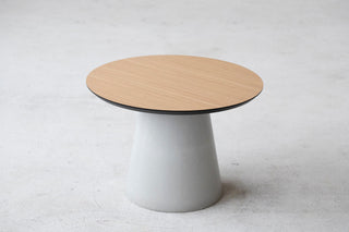 Concrete coffee side table, Oak veneer table top 3