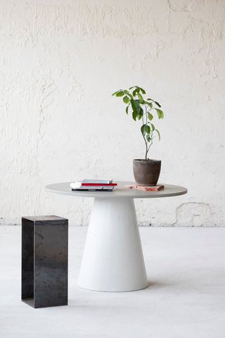 Concrete dining table | Many colors available | 4
